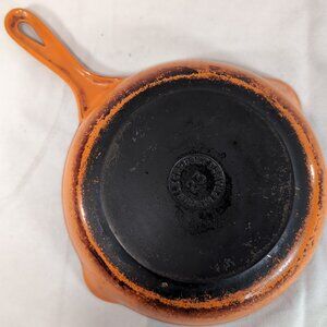 Le Creuset France 23 Cast Iron Frying Pan Flame Orange Skillet 9" 2 Spout Vtg